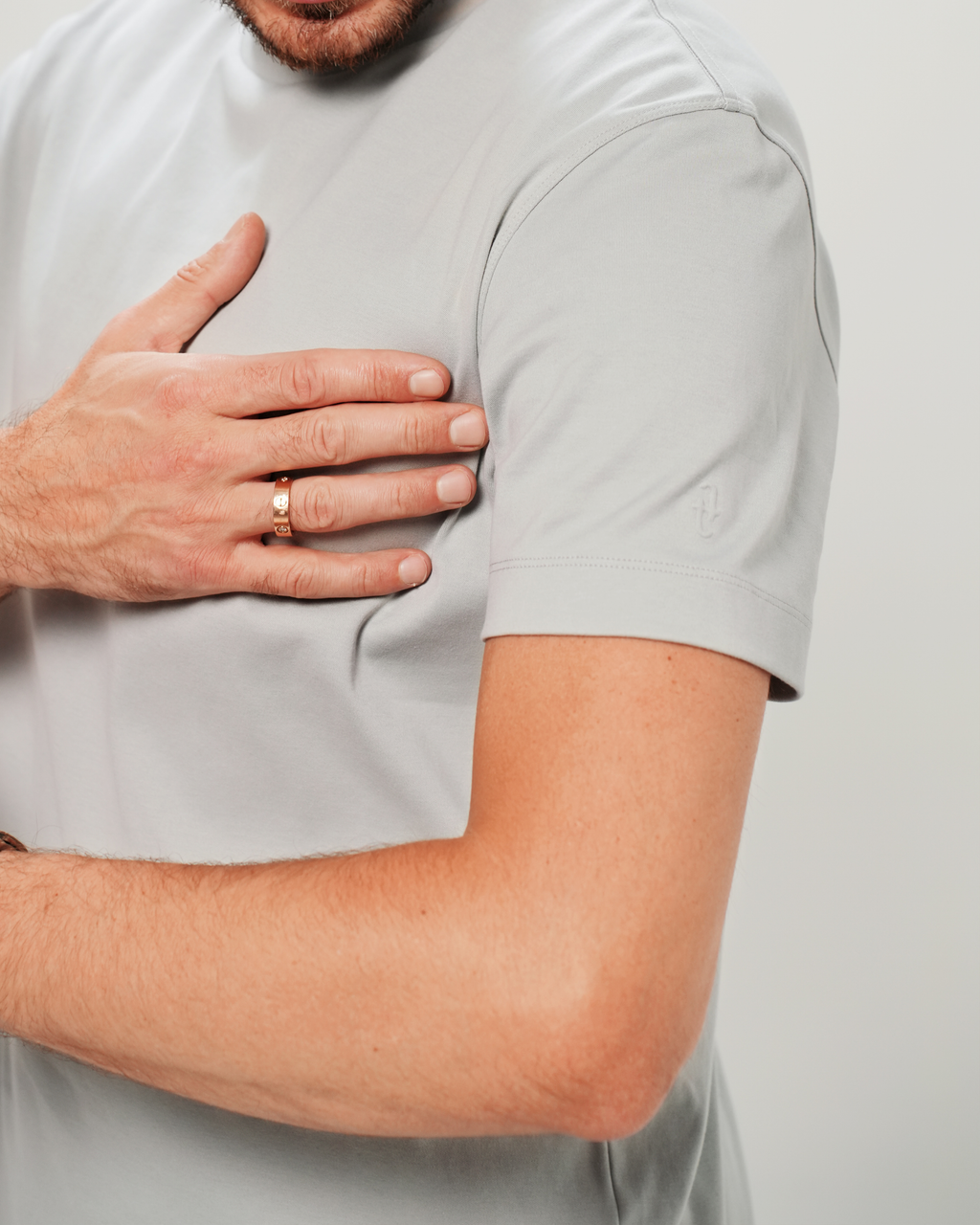 TechTee | 72-Hour Business Travel Kit – Grey